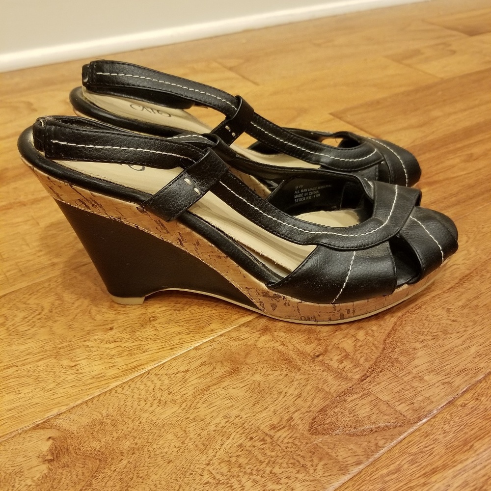 Wedges - Picture 2 of 3